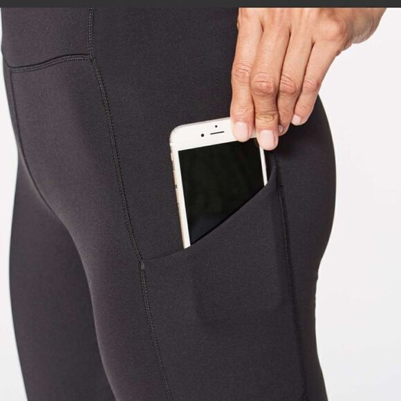 LULULEMON Speed Up Crop Leggings Black Size 6 - Picture 7 of 16